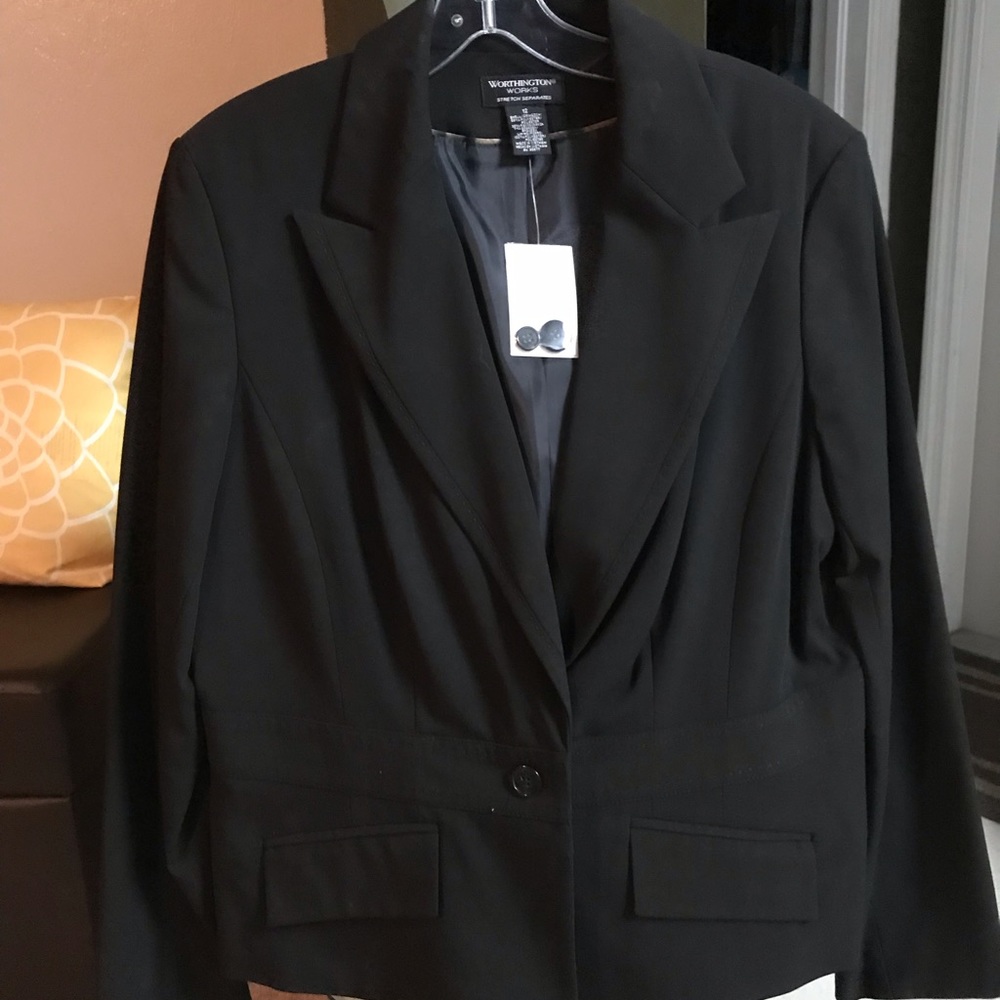 Black size 12 Worthington Blazer